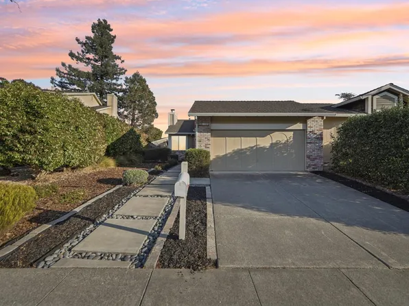 1713 Deneb Lane, Petaluma, CA 94954