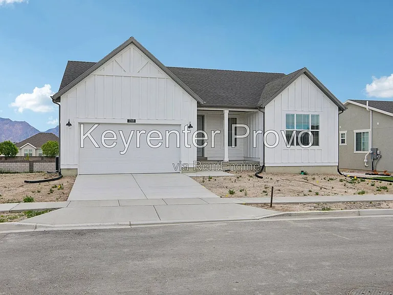 2568 N 3670 W — Photo 4