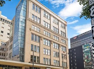 110 N 3rd St UNIT 404, Columbus, OH 43215