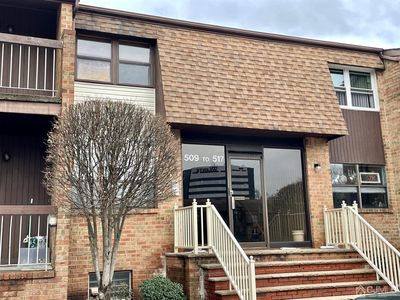 516 Sharon Ct, Woodbridge, NJ, 07095