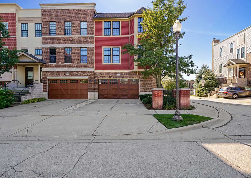 1st image of 13 Illinois Ave #0