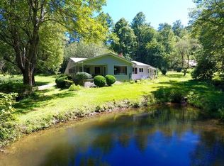279 Wilkes Branch Ln, Franklin, NC 28734