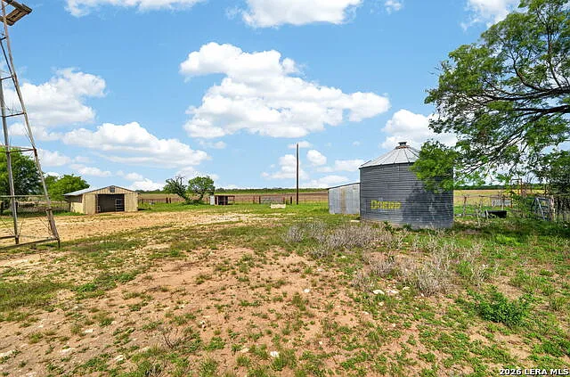 3021 County Road 467 — Photo 24