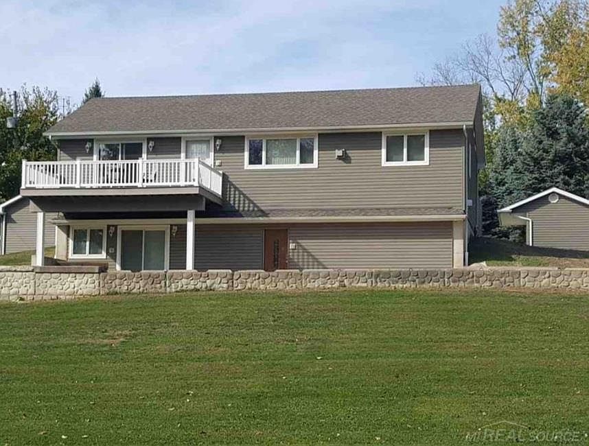 1st image of 10920 Woodbrook Dr