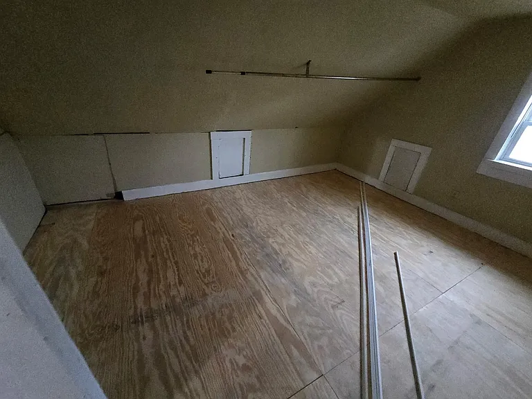 1103 Buhrer Ave #UP — Photo 15