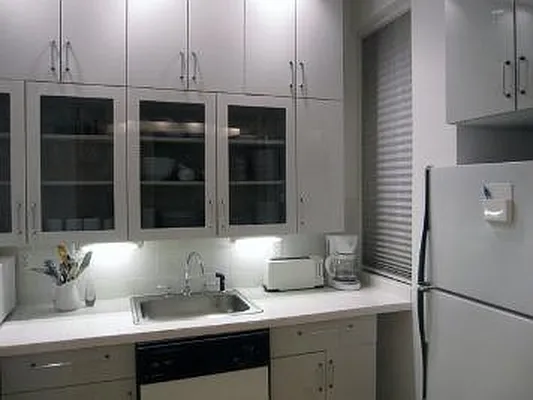 Rented by Corcoran | media 51