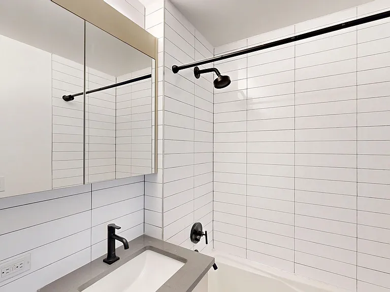 801 Amsterdam Ave #8G — Photo 5