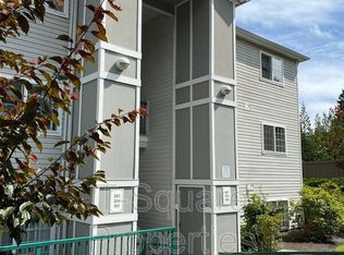 9525 NE 180th St APT 205, Bothell, WA 98011