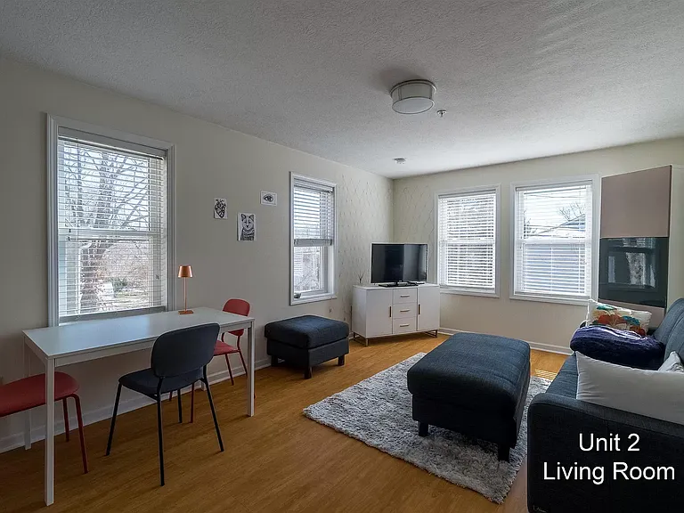406 E Hillside Dr #3 — Photo 5