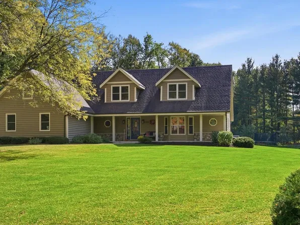 3209 Willowgate PASS, Colgate, WI 53017