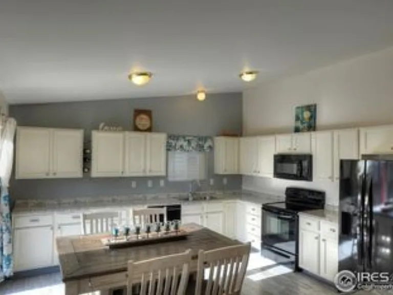 1559 S Dusk Dr — Photo 9