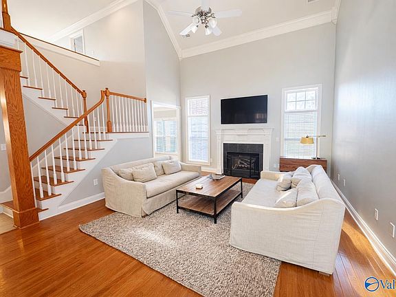 2nd image of 210 Overbrook Dr