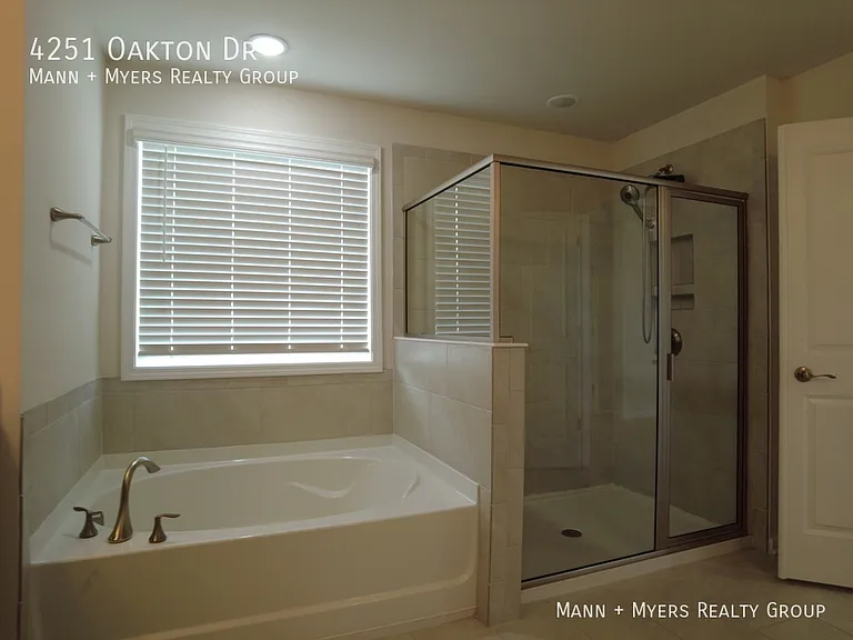 4251 Oakton Dr — Photo 40