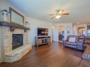 9028 Bronze Meadow Dr, Fort Worth, TX 76131