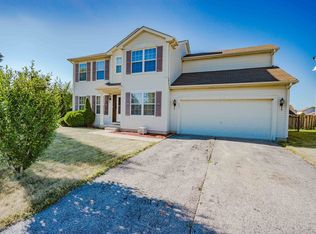 777 Misty Ln, Dekalb, IL 60115