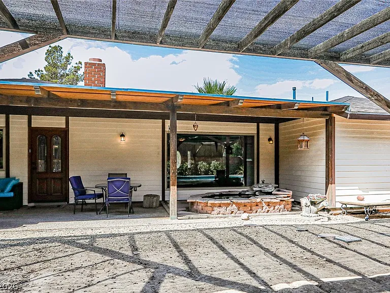 4674 Saddle Pl — Photo 15