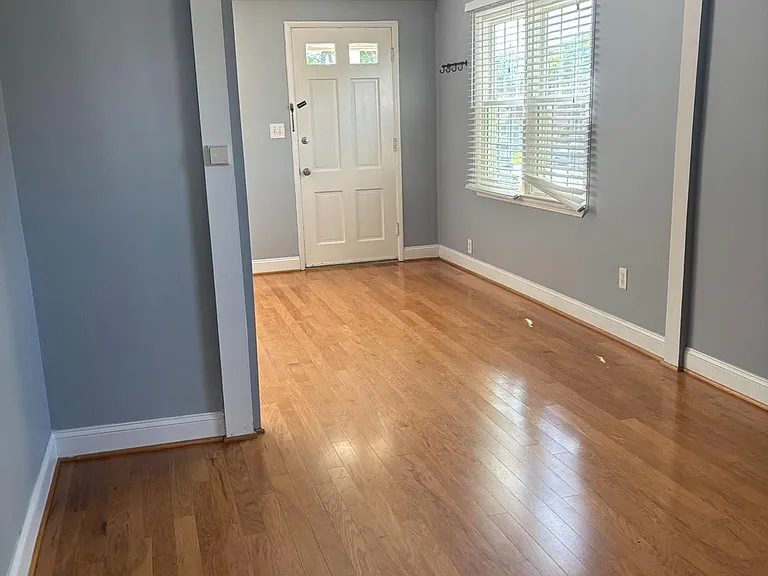 6844 Westmoreland Rd — Photo 6