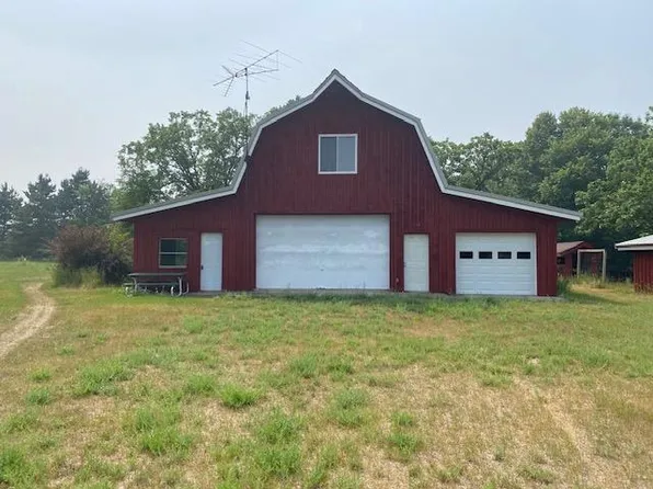 1302 Ember Lane, Adams, WI 53910