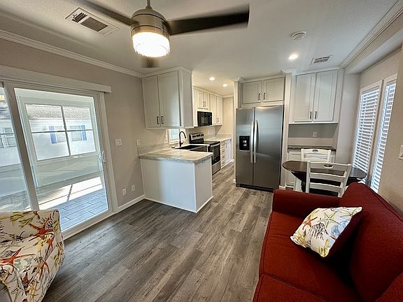 4th image of 7125 Fruitville Rd #1BO6U2