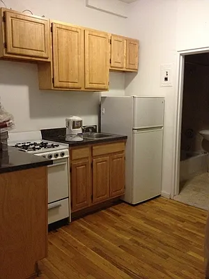 Rented by Pink Stone Realty LLC | media 9