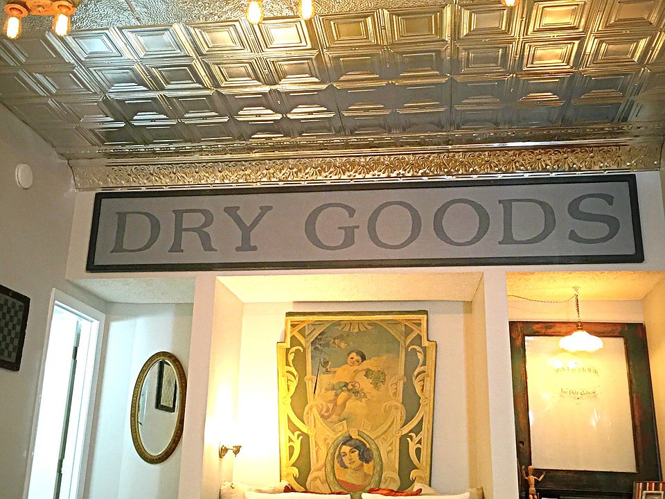 Pressed tin ceilings