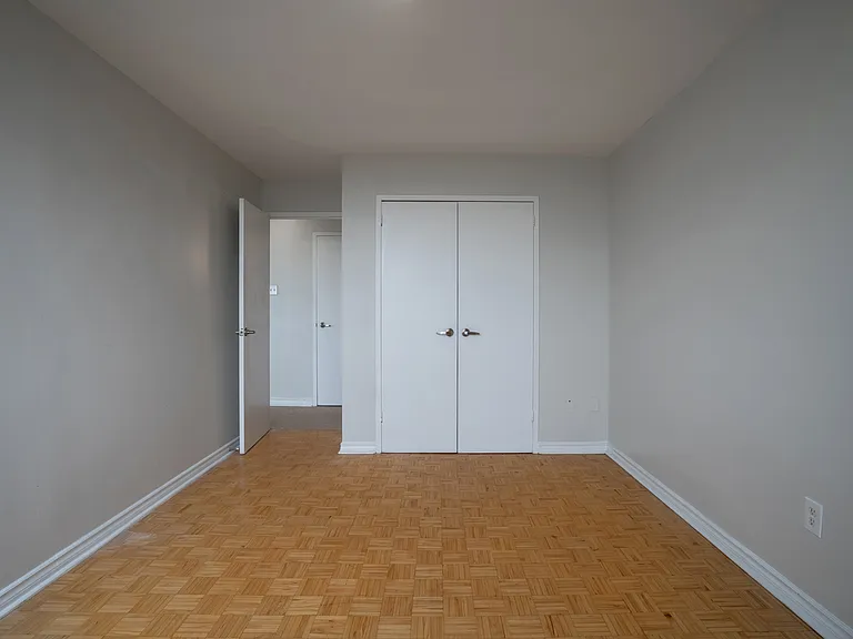 310 Niska Rd — Photo 10