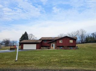 39W064 Chisholm Trl, Elgin, IL 60124