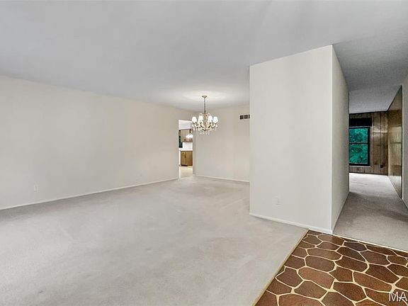 5th image of 4768 Longspur Dr
