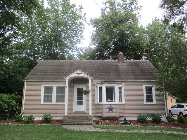 1st image of 3329 E 73rd Ave