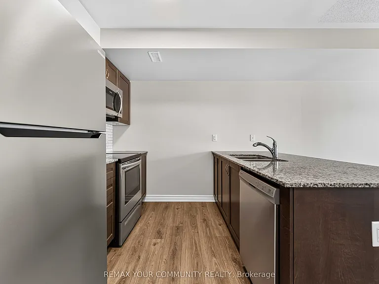 2250 Watercolours Way — Photo 6