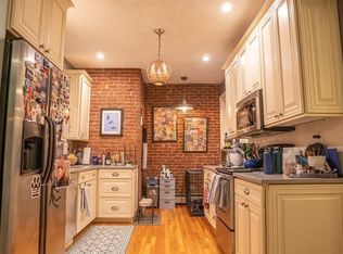 244 Hampshire St #2, Cambridge, MA 02139