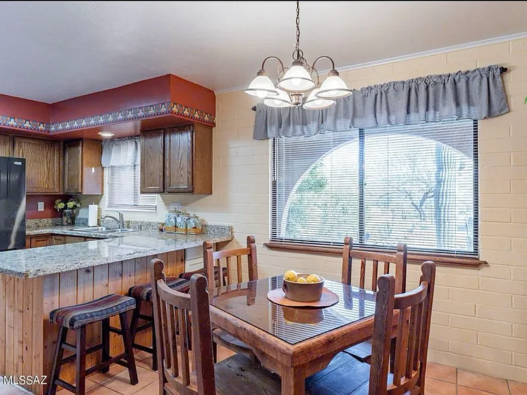 580 S Corpino De Pecho — Photo 19