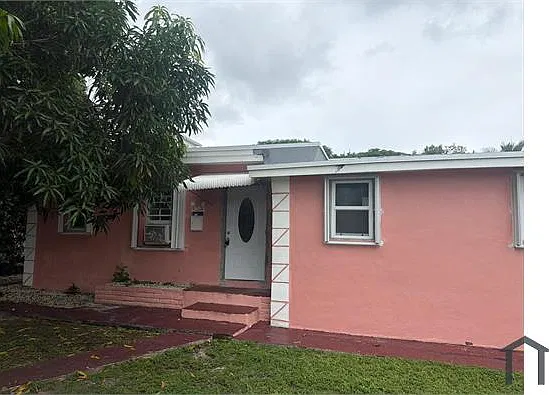 2 bed, 800 sqft, $2,300 — Photo 1