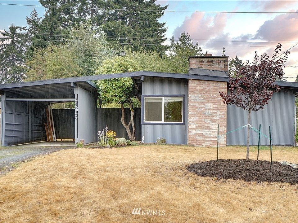 Welcome to this this mid-century style three bedroom, one bath home situated on a quiet street in Cherry Park Estates. 