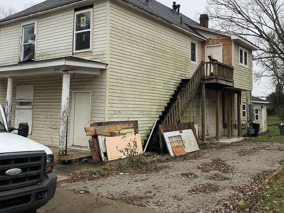 2nd image of 246 Wright St