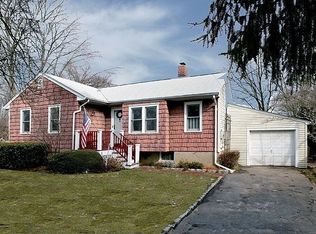 41 Hillside Ave, Princeton, NJ 08540