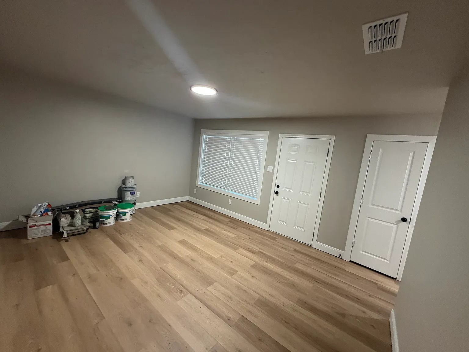 4 bed, 1563 sqft, $1,600 — Photo 2