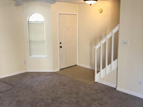 2nd image of 1740 Pattington Cir