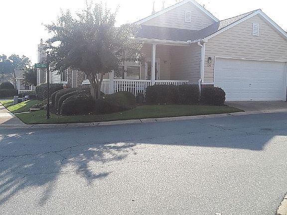 2nd image of 104 Manley Ct