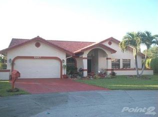 8427 NW 80th Ct, Tamarac, FL 33321