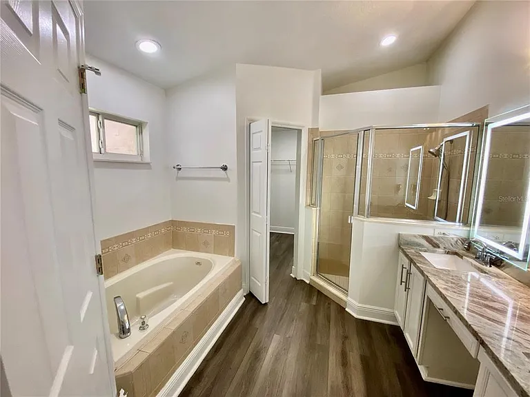 10264 Oak Crest Rd — Photo 16