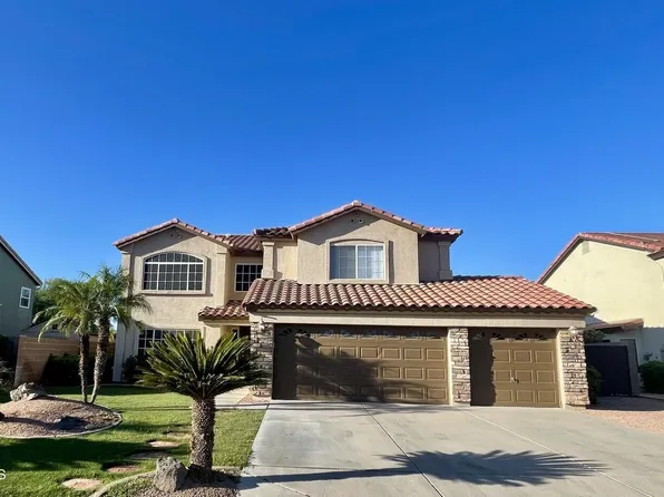 537 E LAKEVIEW Drive, San Tan Valley, AZ 85143