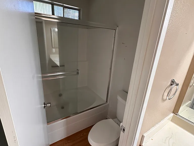 1392 Foxboro Way — Photo 6