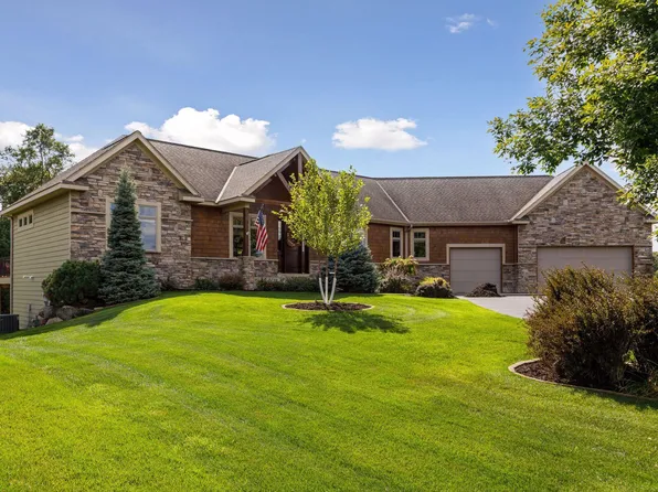 1517 Belmont Ave NW, Shakopee, MN 55379