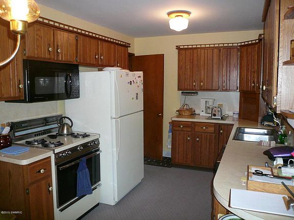 5th image of 1266 Katrina Dr SE