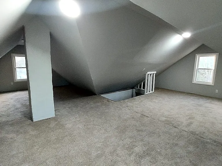 109 E Linden Ave — Photo 11