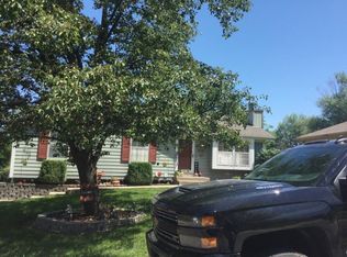 1458 NW Foxboro Rd, Blue Springs, MO 64015