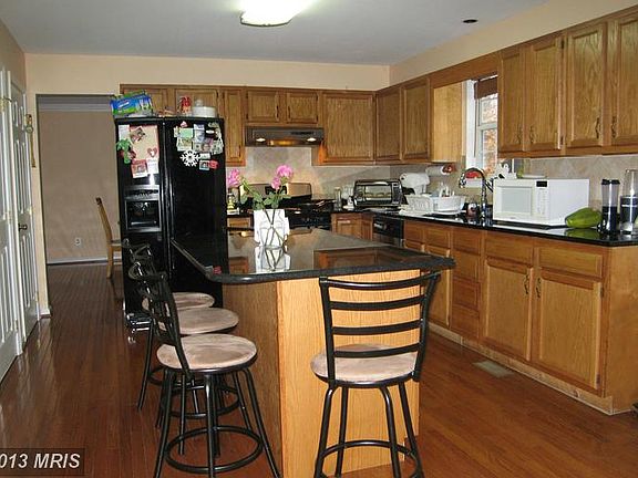 4th image of 6214 Forest Grove Dr