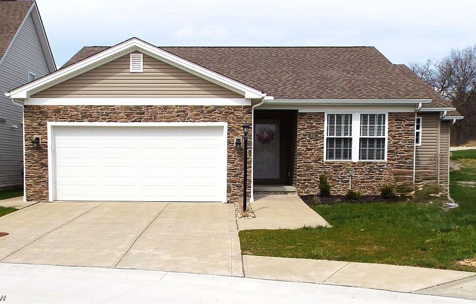 1st image of 601 Falling Leaf Dr