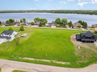 19329 Lake Volney Cir, Le Center, MN 56057